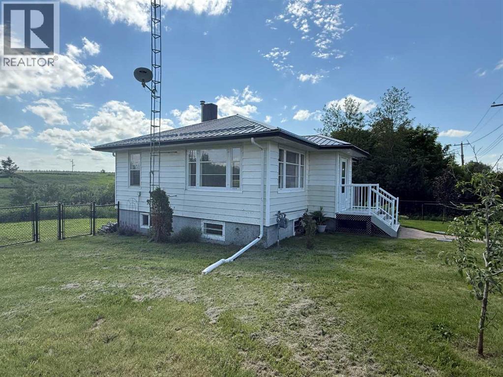5005 47 Avenue Property Photo 10