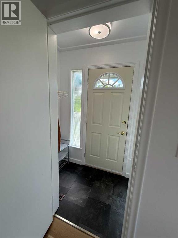 5005 47 Avenue Property Photo 22