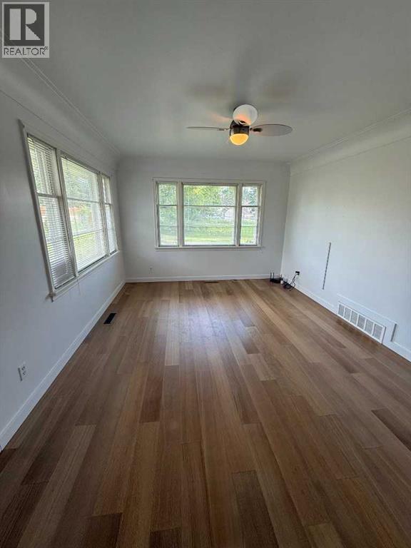 5005 47 Avenue Property Photo 23