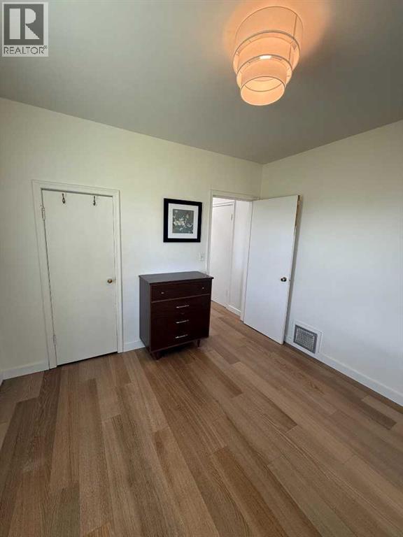 5005 47 Avenue Property Photo 27