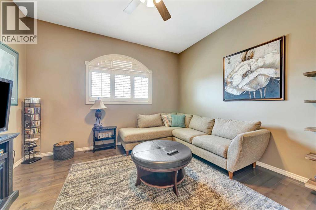 7416 29 Street Property Photo 20