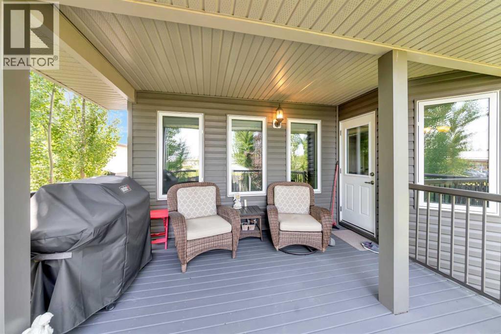 7416 29 Street Property Photo 39