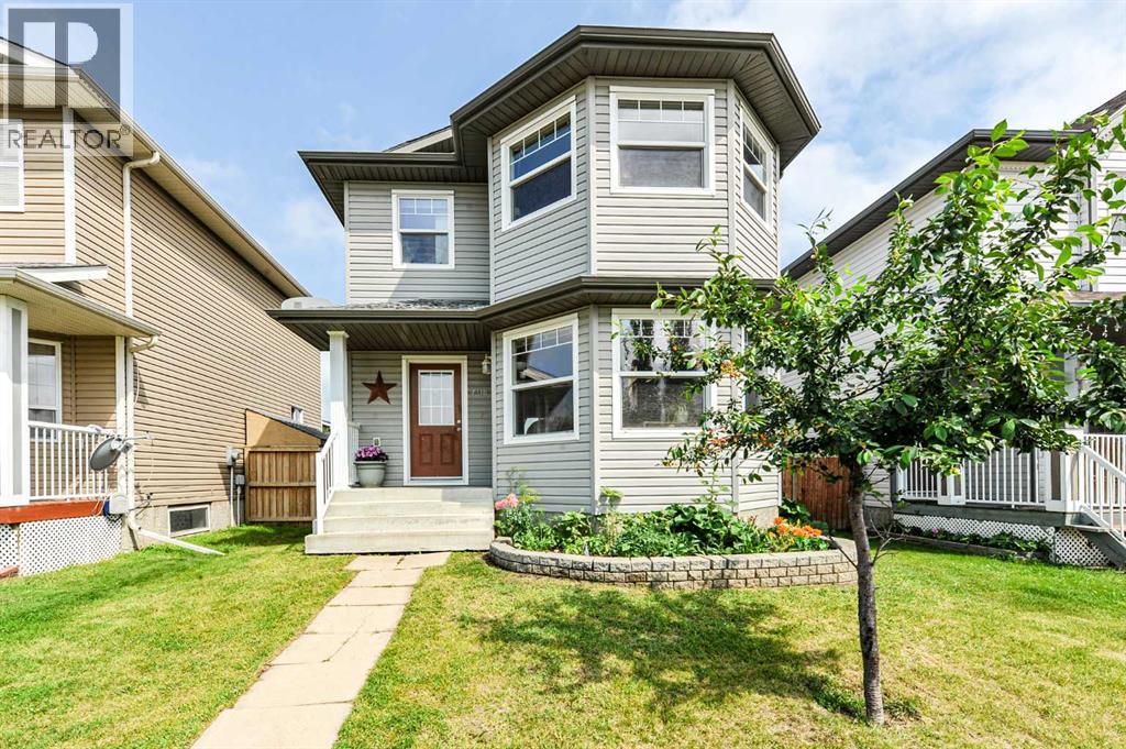 7310 46 Avenue Property Photo 1