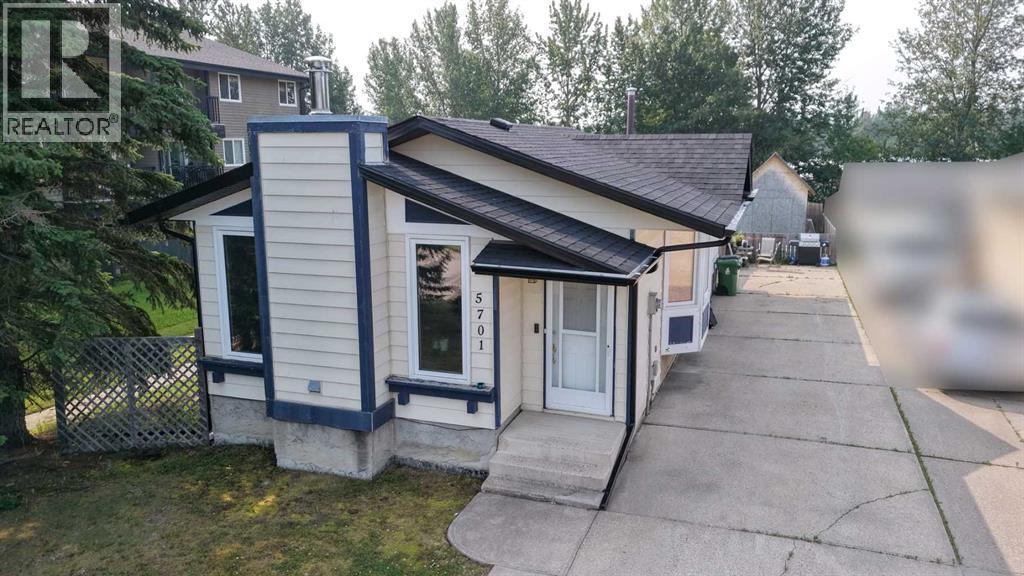 5701 9 Avenue Property Photo 1