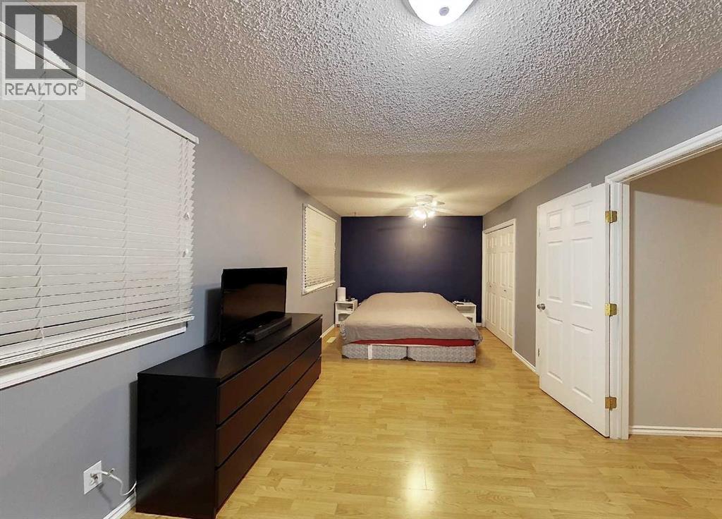 5701 9 Avenue Property Photo 16