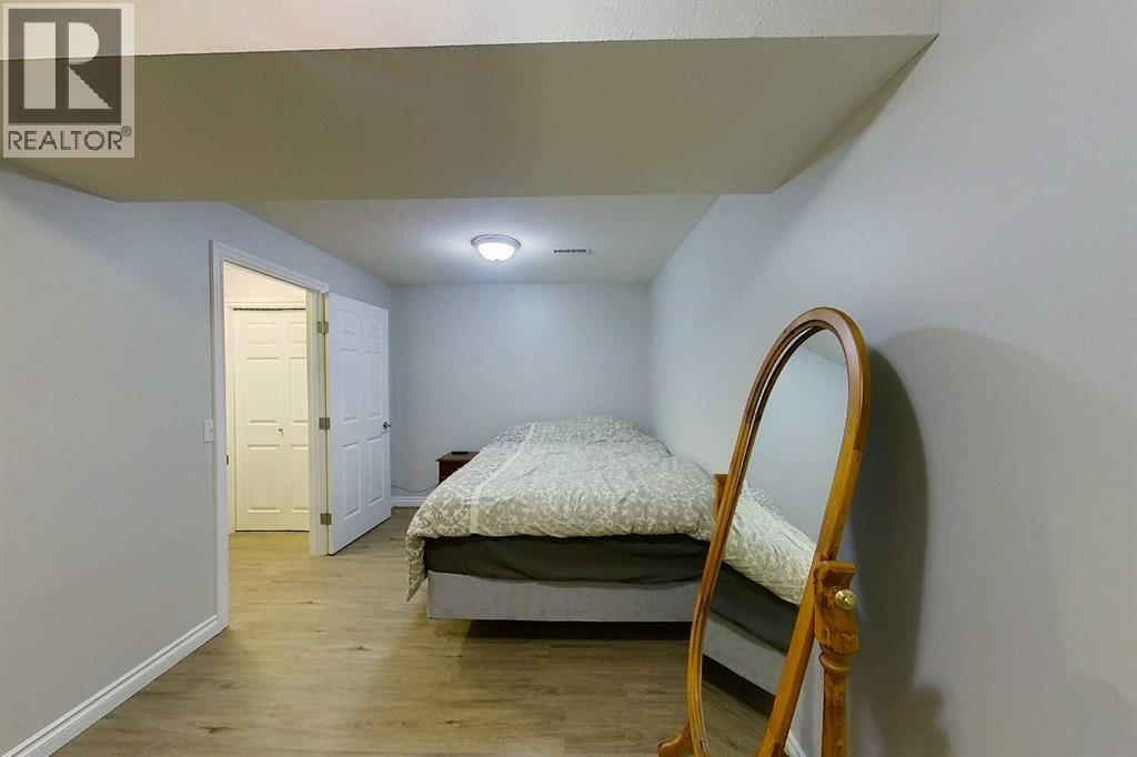 5701 9 Avenue Property Photo 24
