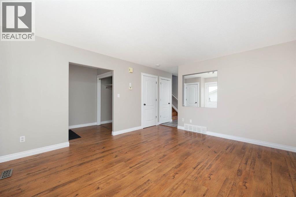 632 Athabasca Avenue Property Photo 6