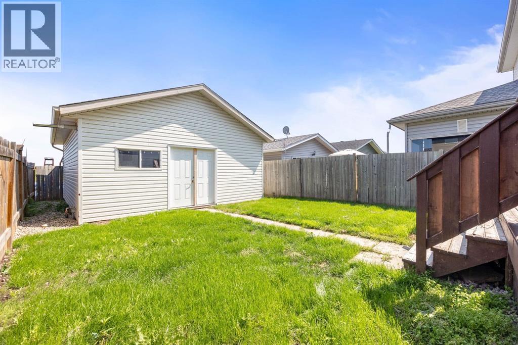 632 Athabasca Avenue Property Photo 27