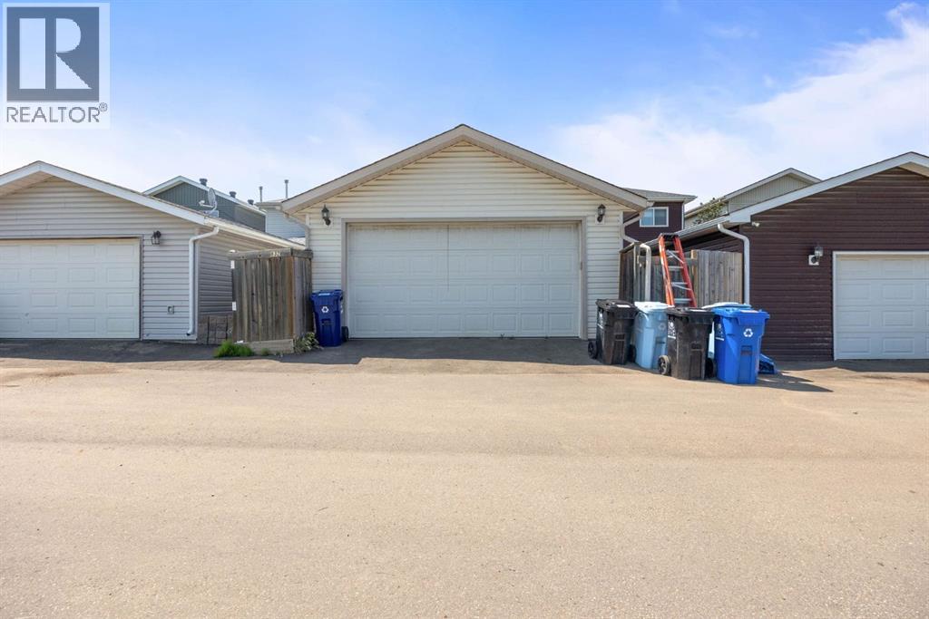 632 Athabasca Avenue Property Photo 31