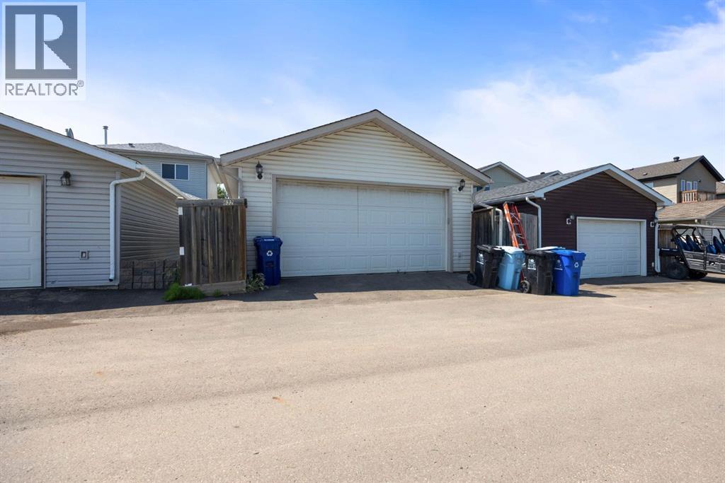 632 Athabasca Avenue Property Photo 32