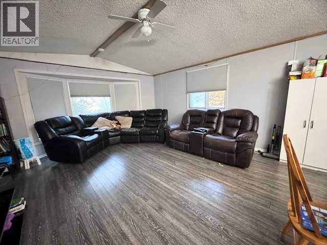 32384 Hwy 16 Property Photo 6