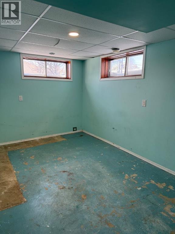 10140 105 Street Property Photo 12