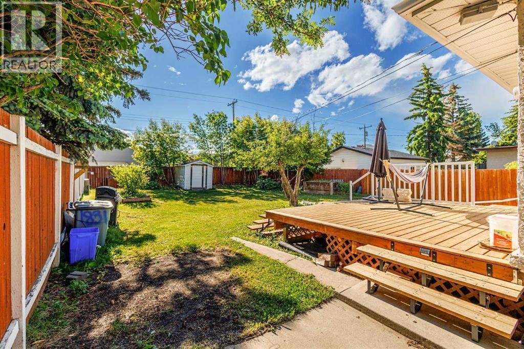 1831 43 Street Se Property Photo 9