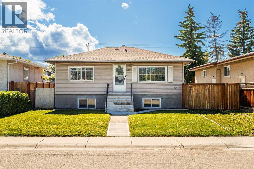 1827 43 Street Se Property Photo 12