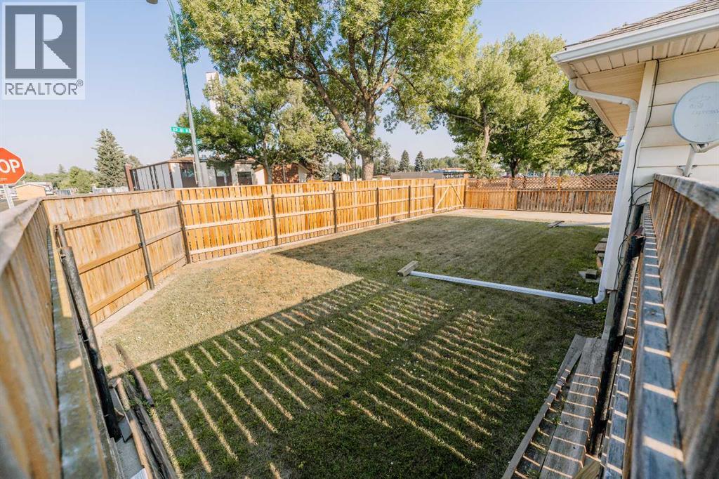2305 7 Avenue N Property Photo 24
