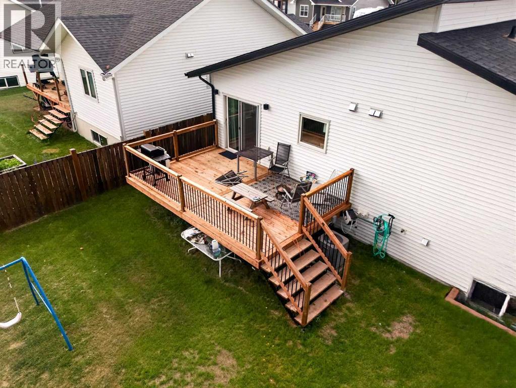 10502 105 Ave Property Photo 5