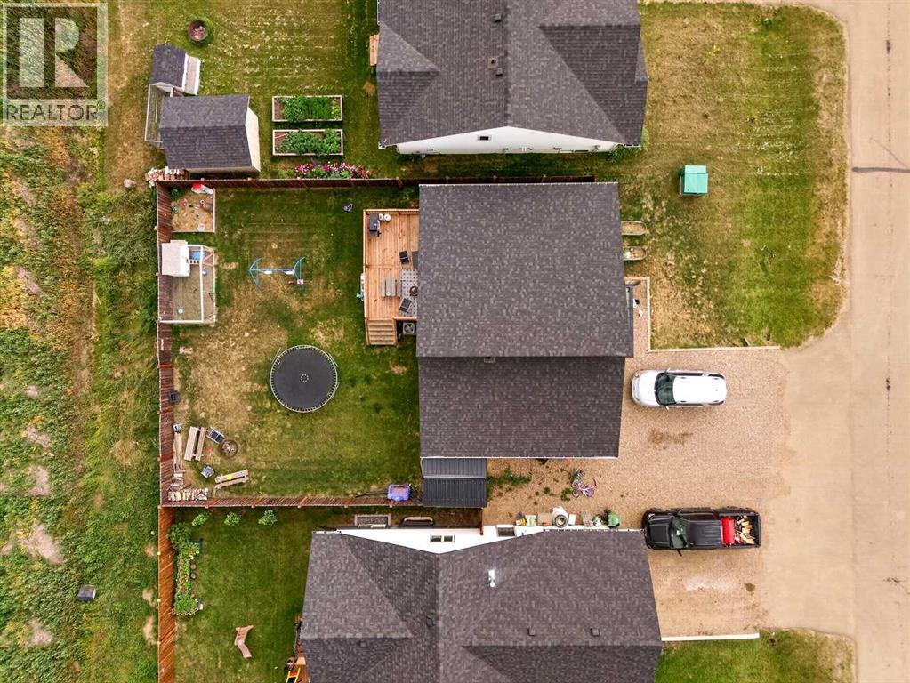 10502 105 Ave Property Photo 7