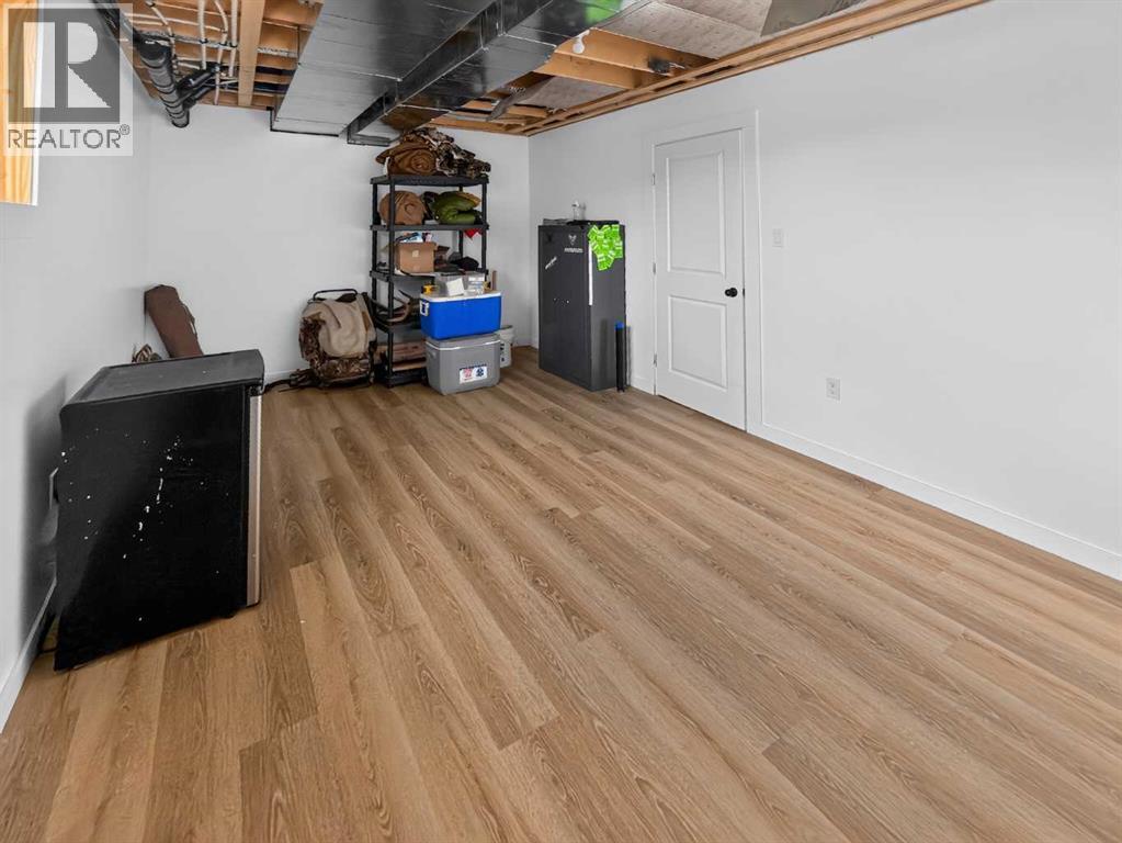 10502 105 Ave Property Photo 23