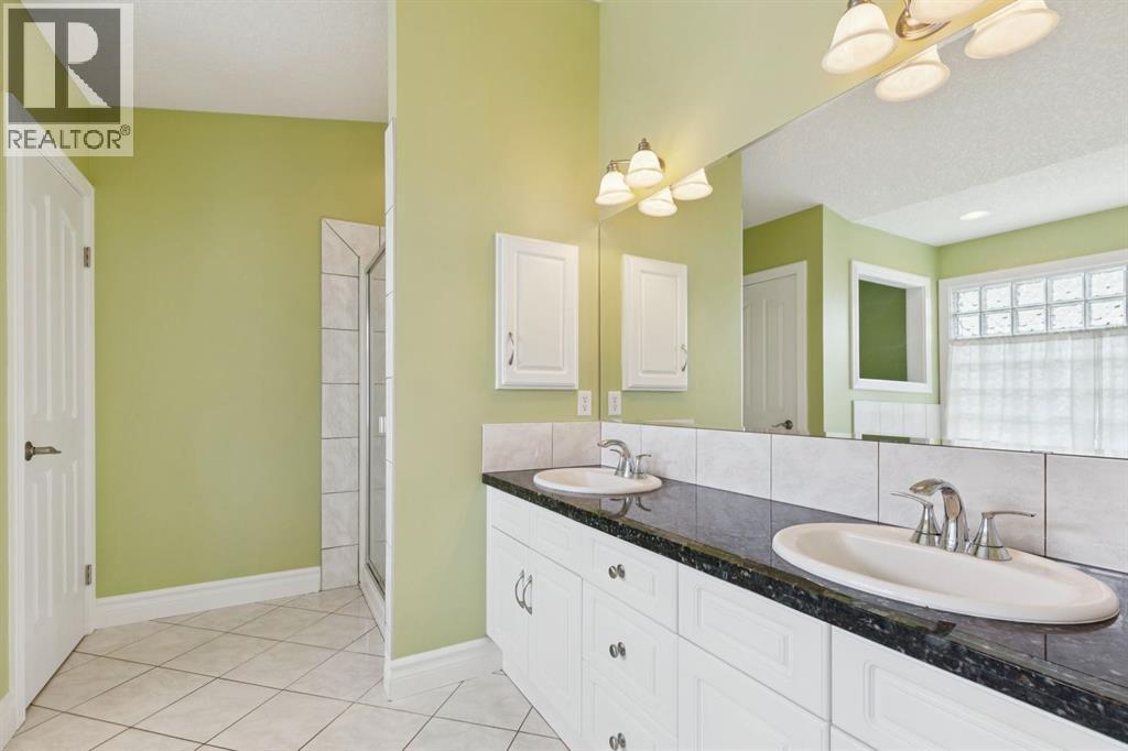739 24 Avenue Nw Property Photo 26