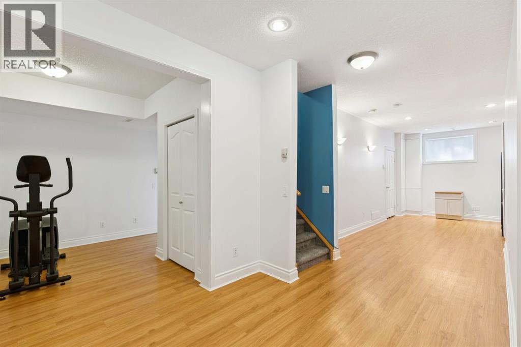739 24 Avenue Nw Property Photo 34