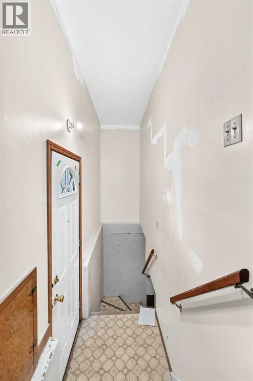 1701 32 Street Sw Property Photo 24