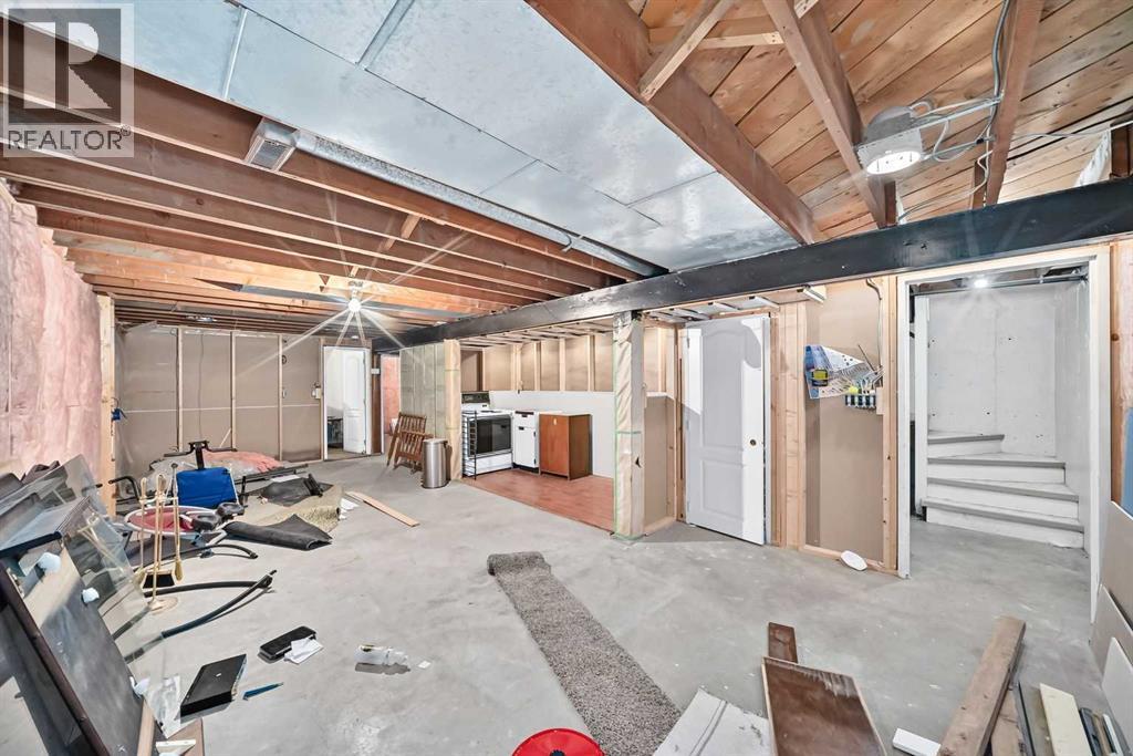 1701 32 Street Sw Property Photo 26