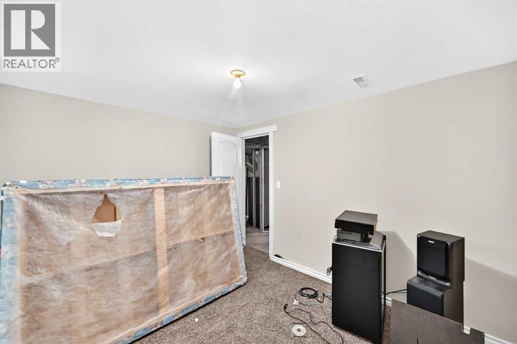 1701 32 Street Sw Property Photo 31