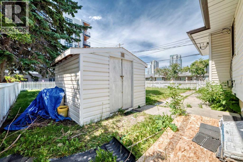 1701 32 Street Sw Property Photo 39