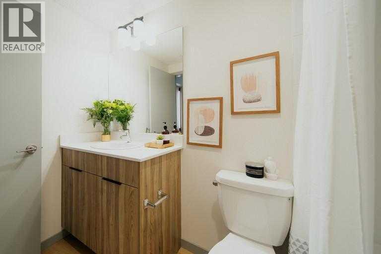 255 & 245 Carrington Plaza Property Photo 5