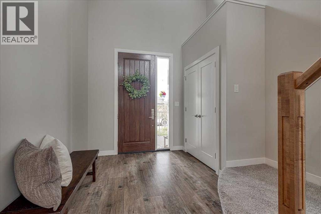 29 Longmire Close Property Photo 4