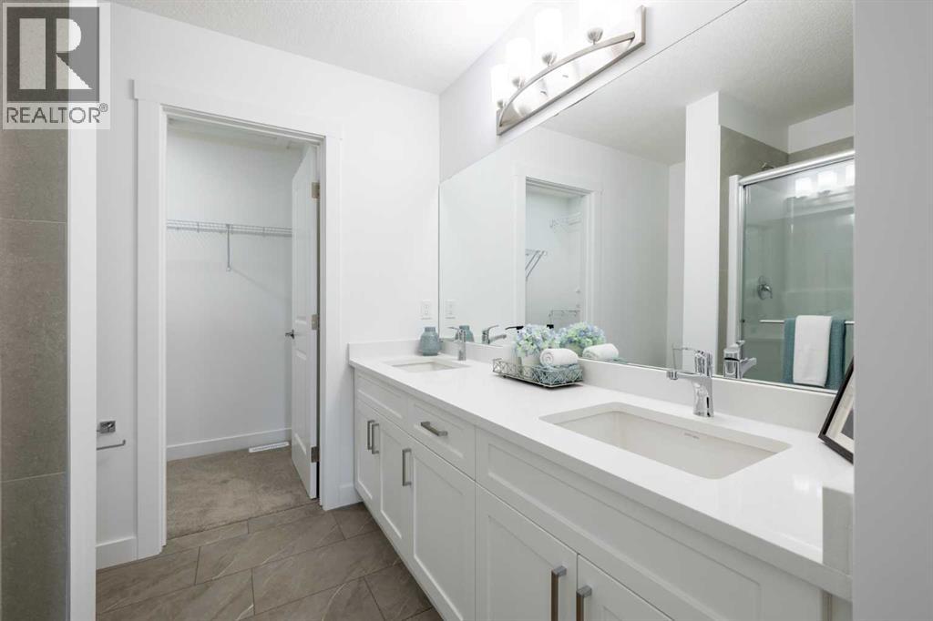 629 Savanna Drive Ne Property Photo 20