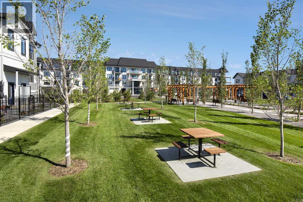 255 Les Jardins Park Southeast Property Photo 30
