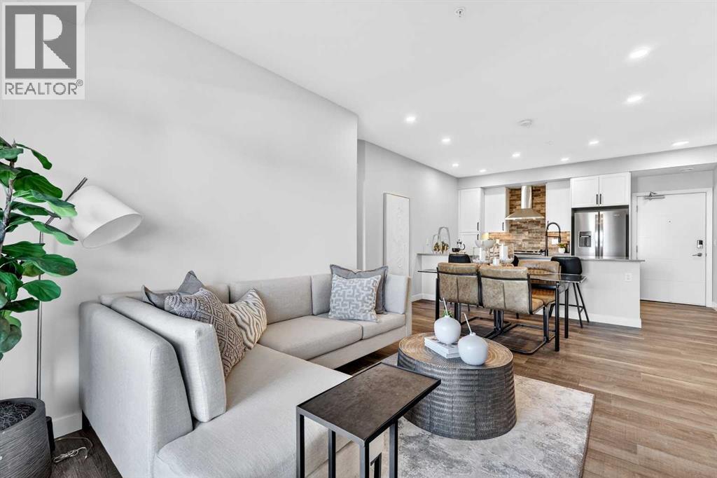 255 Les Jardins Park Southeast Property Photo 8