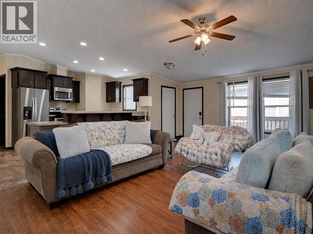 10615 88 Street Property Photo 8