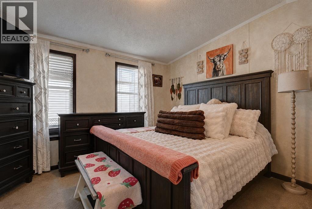 10615 88 Street Property Photo 11