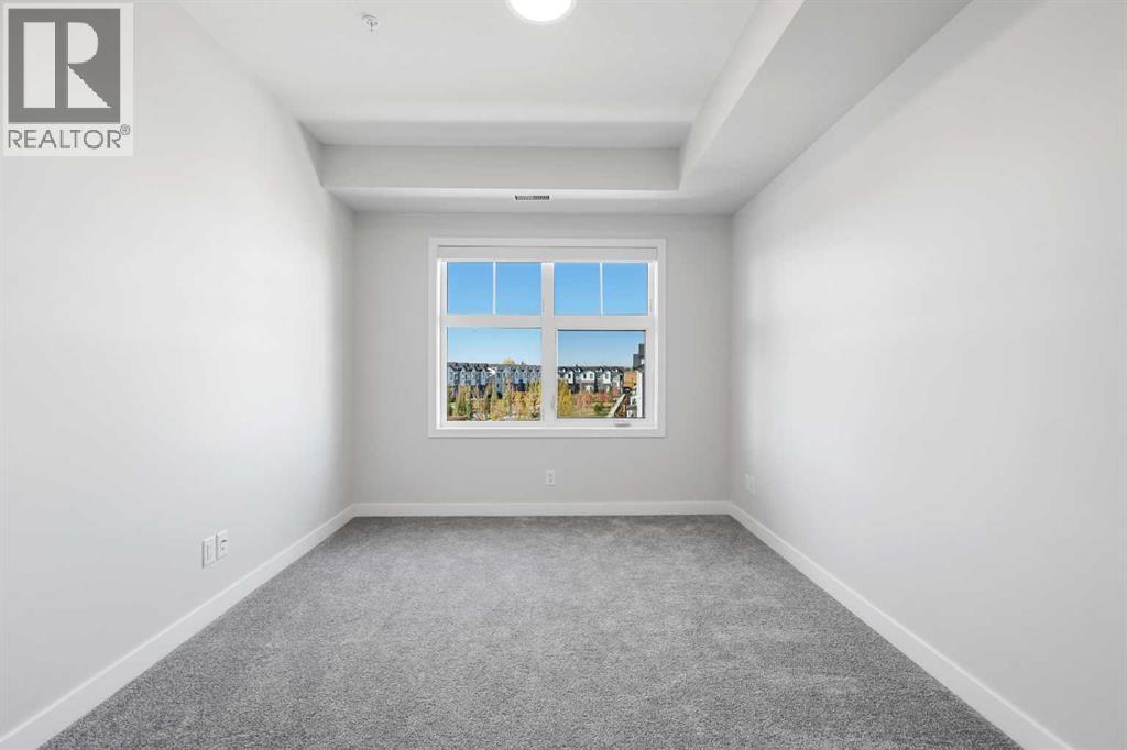 255 Les Jardins Park Southeast Property Photo 8