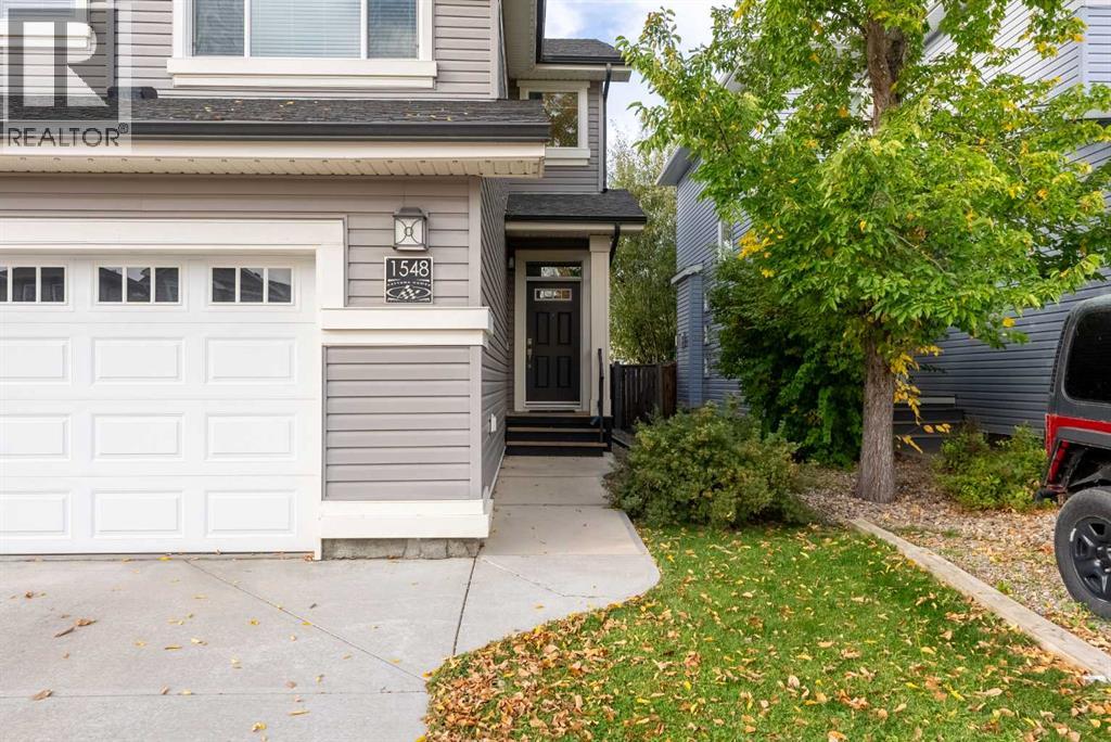 1548 Coalbanks Boulevard W Property Photo 4