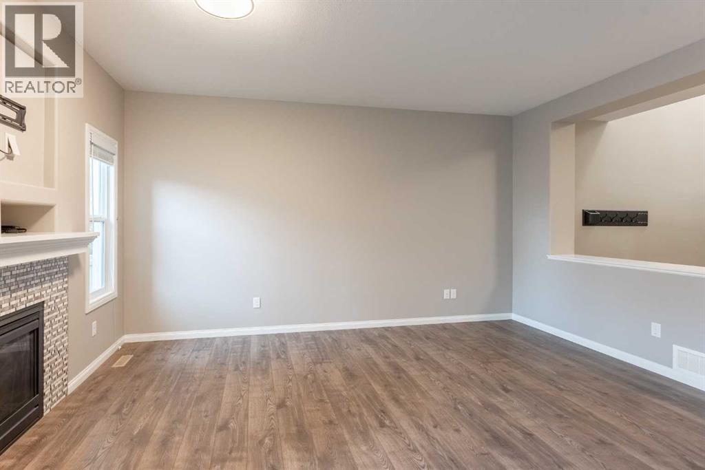 1548 Coalbanks Boulevard W Property Photo 13