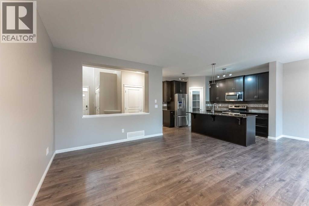 1548 Coalbanks Boulevard W Property Photo 17