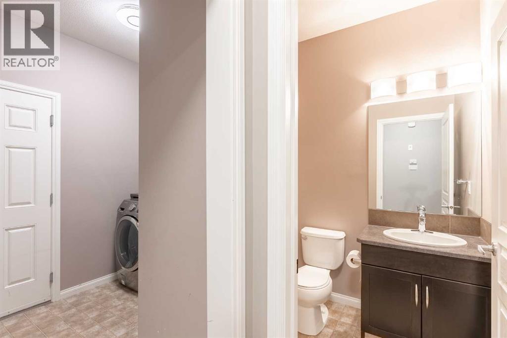 1548 Coalbanks Boulevard W Property Photo 20