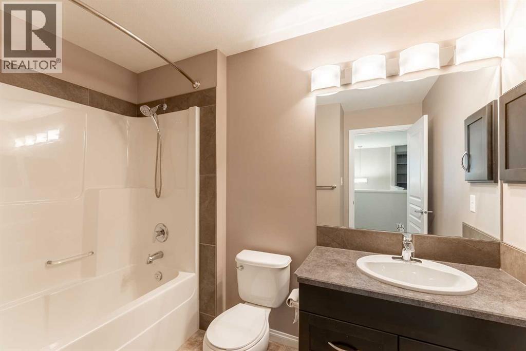 1548 Coalbanks Boulevard W Property Photo 30