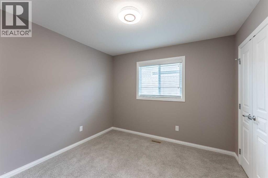 1548 Coalbanks Boulevard W Property Photo 31