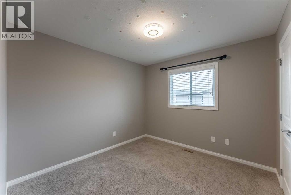 1548 Coalbanks Boulevard W Property Photo 35