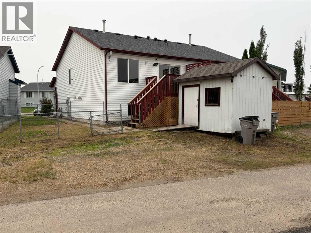 7213 105 Street Property Photo 2