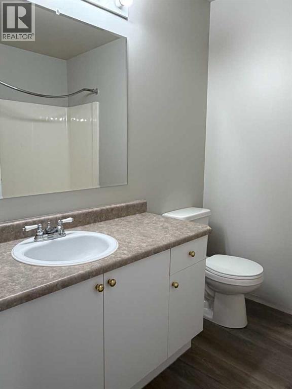 7213 105 Street Property Photo 10