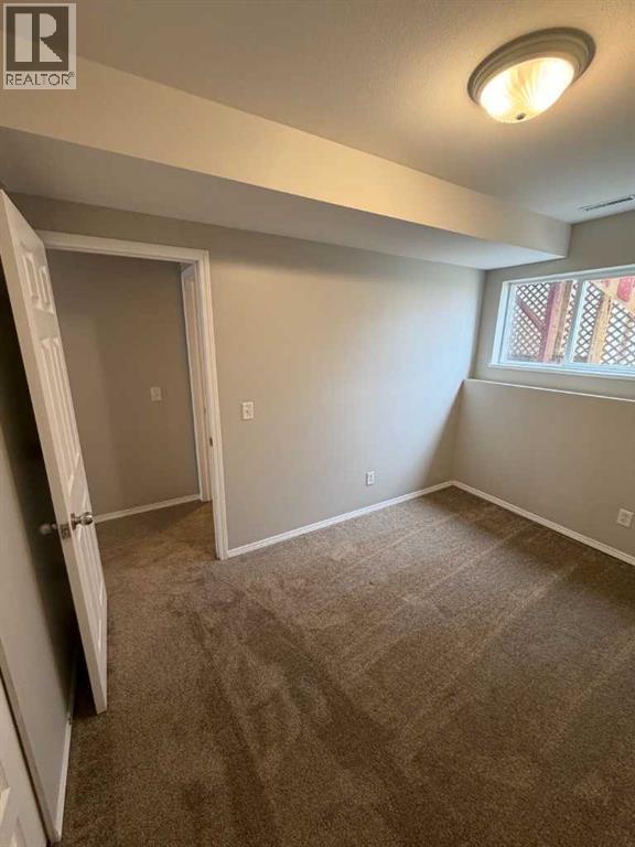 7213 105 Street Property Photo 14