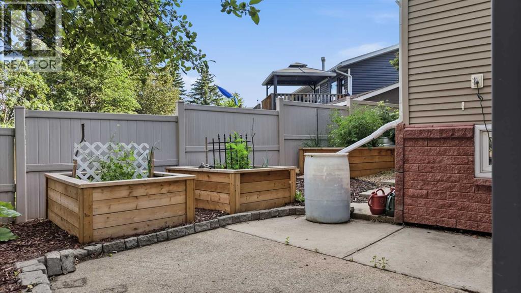 31 Willow Crescent Property Photo 35