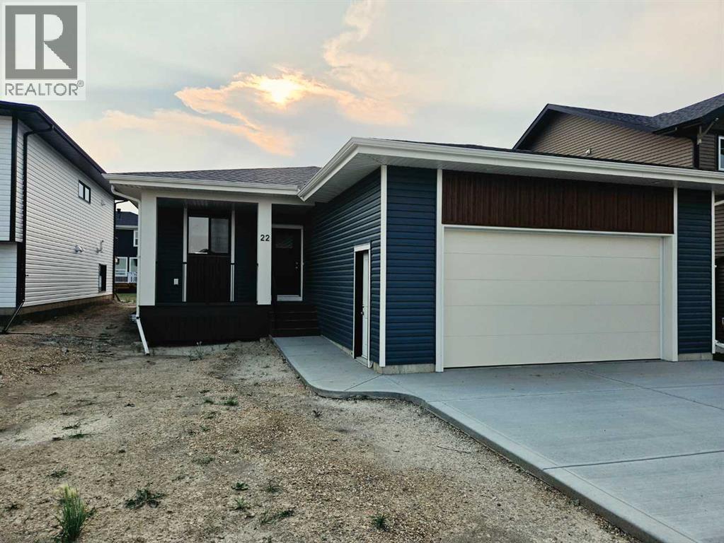22 Tagish Avenue Property Photo 1