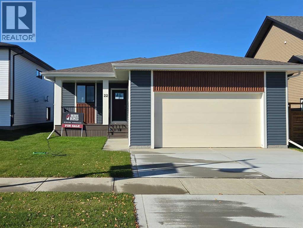 22 Tagish Avenue Property Photo 1