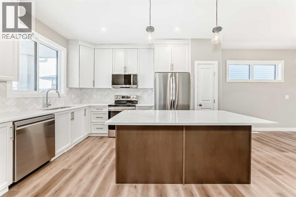 22 Tagish Avenue Property Photo 7